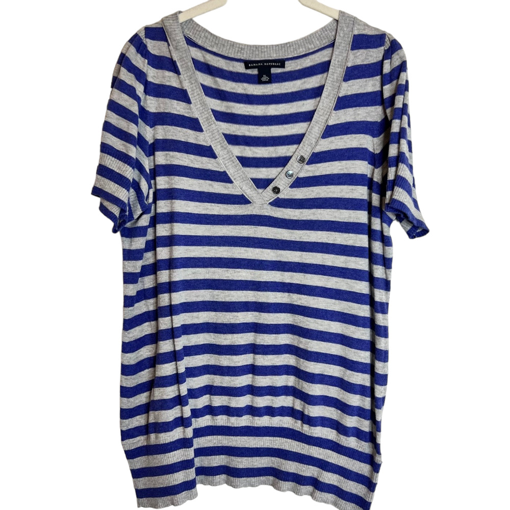 Banana Republic Womens Pullover Sweater Large Blue Gray Stripe Short Sleeve